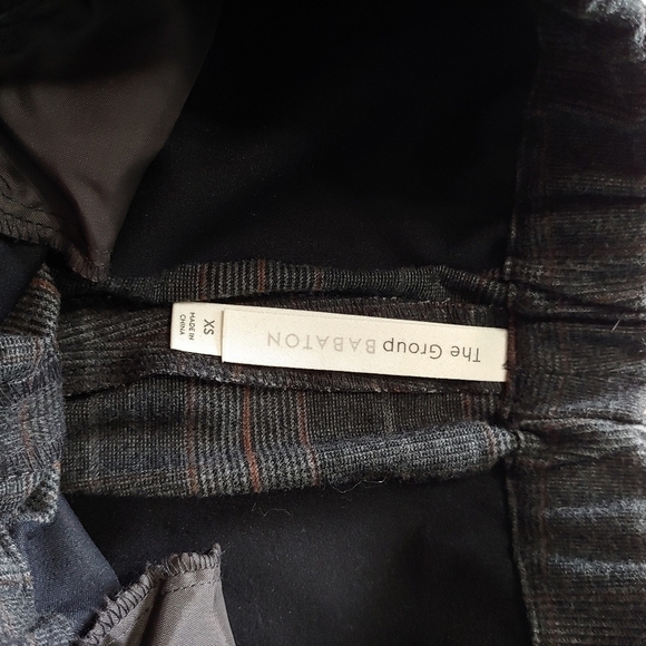 ARITZIA The Group By Babaton Jimmy Plaid Pull On Pant - Picture 10 of 10